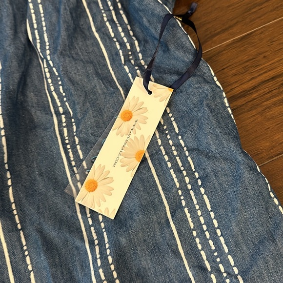 Given kale XL button down blouse - Picture 2 of 4